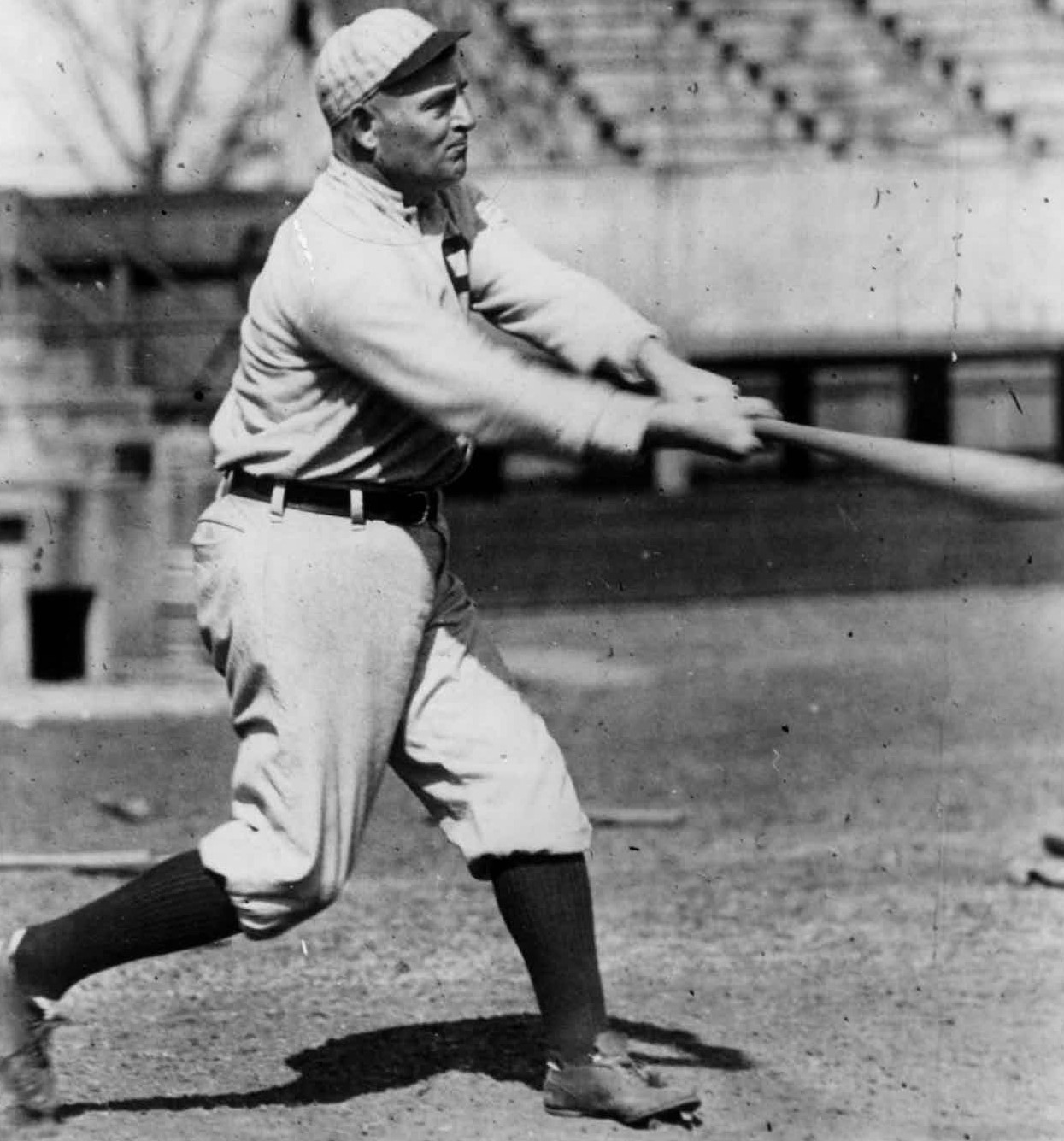 Gavvy Cravath Swinging